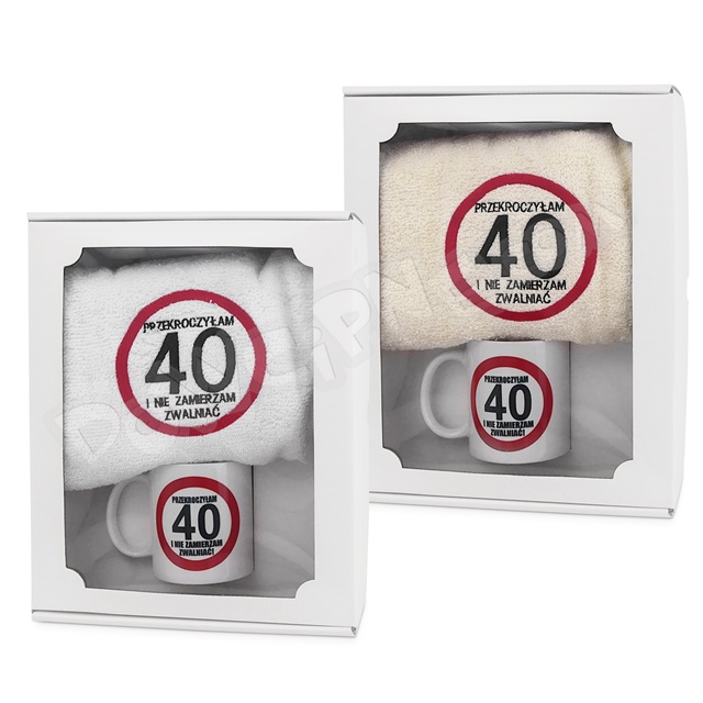 Komplet ET ręcznik + kubek - Przekroczyłam 40 MIX